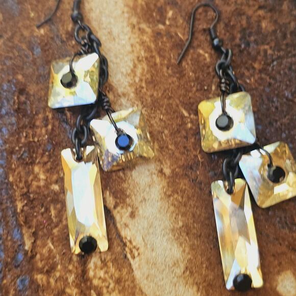 Swarovski Crytal Vint. Buttons w/Black Oxy. Chain Drop Earrings - Picture 3 of 7